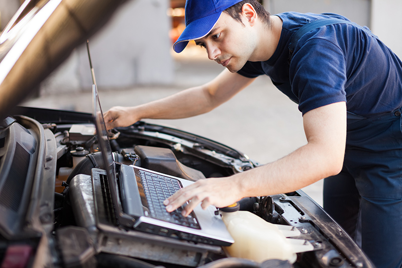 Mobile Auto Electrician in Gloucester Gloucestershire - Electrician